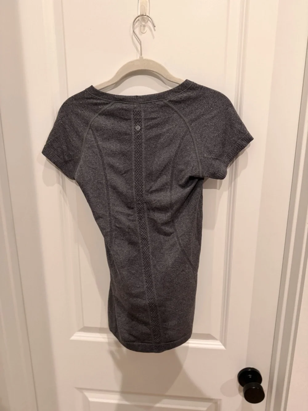 lululemon athletica Short Sleeve Tee - Charcoal Gray - Picture 3 of 3